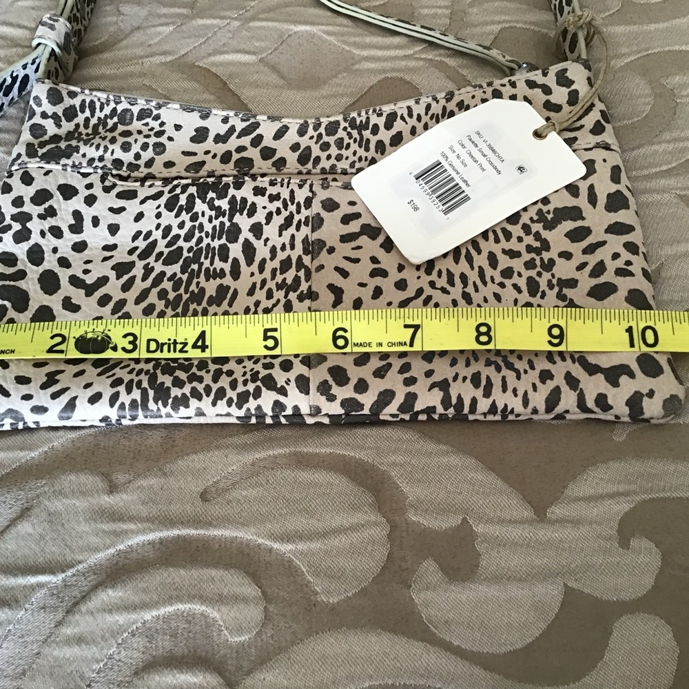 Stylish Leopard Print Boutique Crossbody Bag - Picture 4 of 13